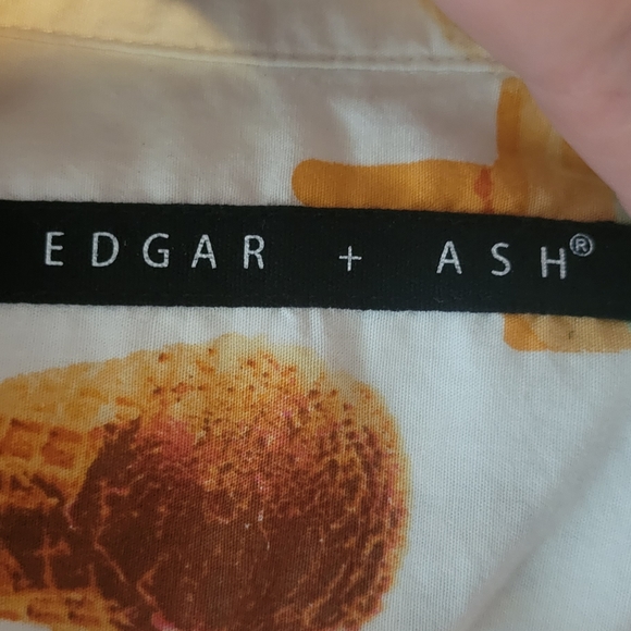 Mens button down - Picture 2 of 2